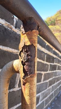 Steel corrosion (Great Wall, Badaling, China)